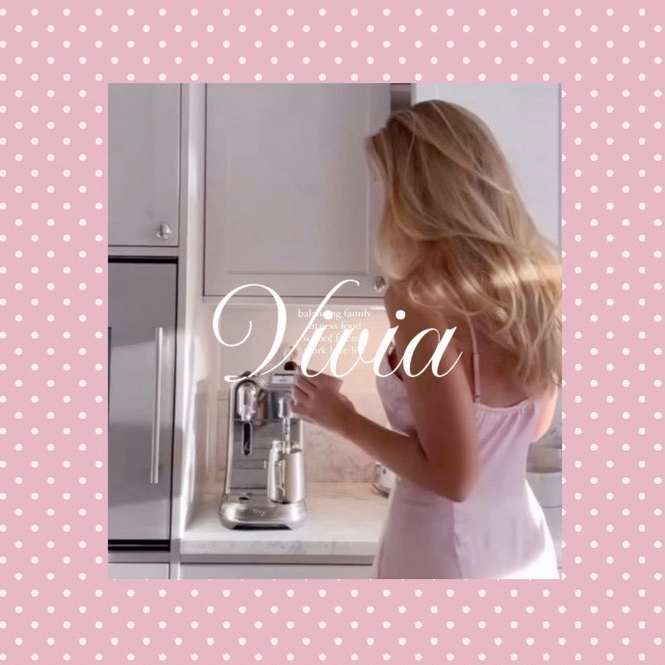 vivia 스토어 로고