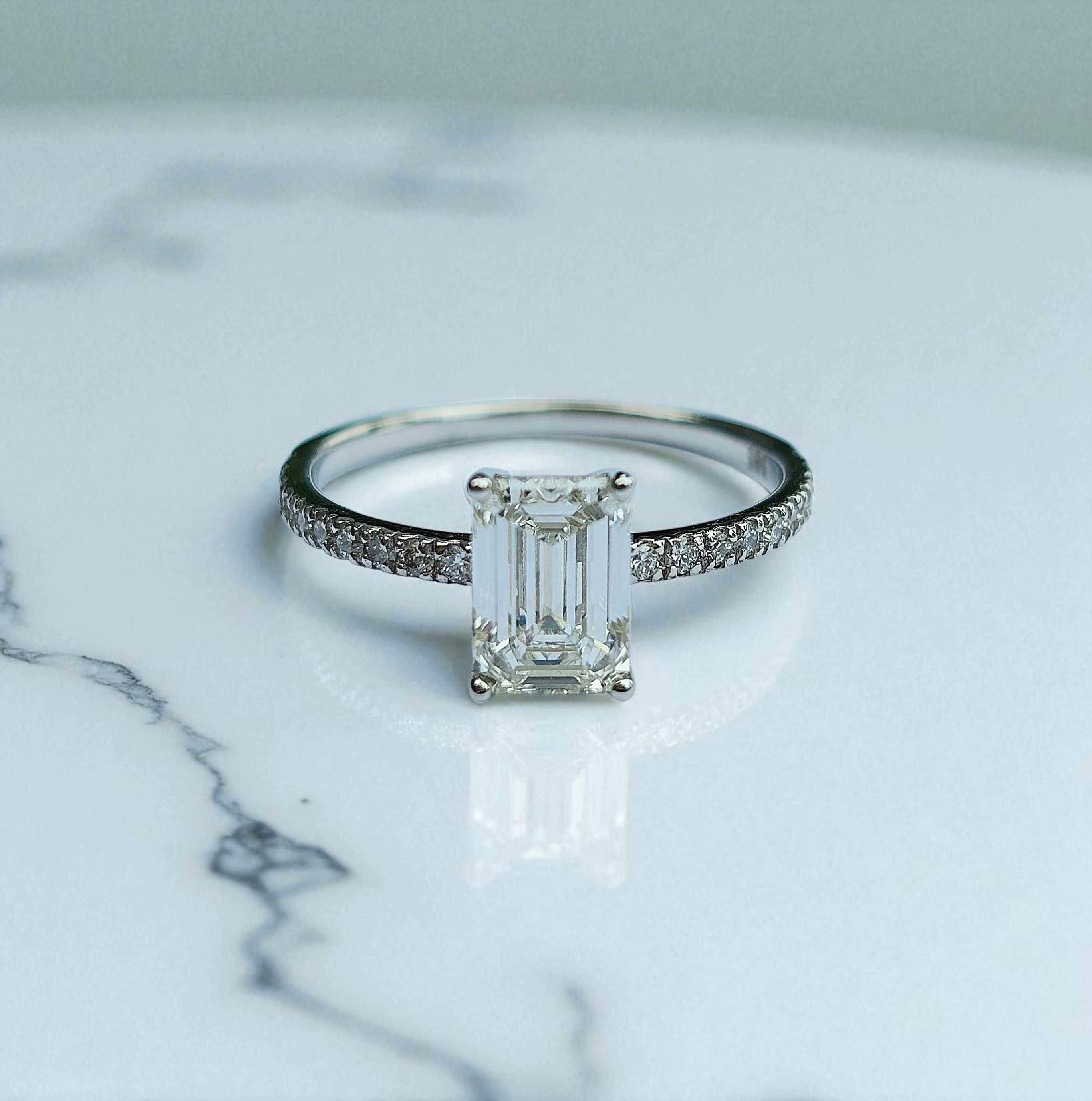 IGI 팬시컷 에메랄드컷 랩다이아몬드 1캐럿 반지 헤일로 14K 18K 프로포즈 선물 - 상세 이미지 2