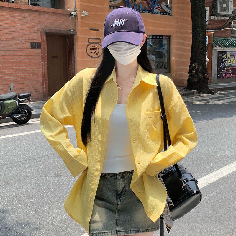 여성 여름 시스루 루즈핏 폴로카라 긴팔 셔츠 격자무늬 화이트 나시 슬리브리스 코디 여리여리핏 체형커버 데일리 캐주얼룩 TZ07489-1 - 메인 이미지