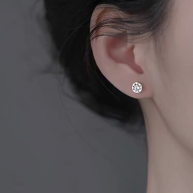 큐빅 썬플라워 실버 귀걸이 N302 - 메인 이미지