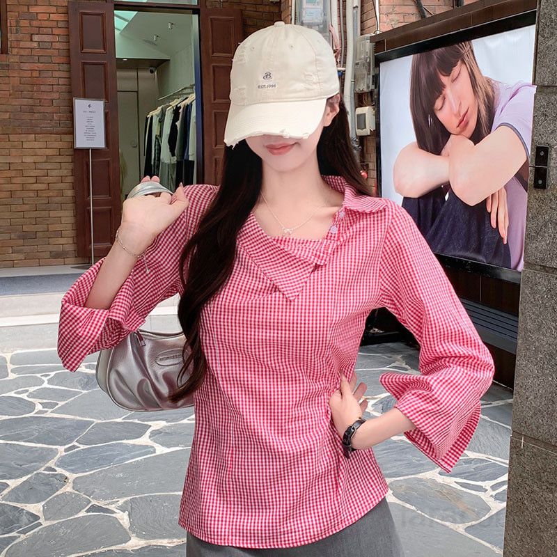 여자 루즈핏 체크 패턴 언발 사선넥 긴팔 셔츠 블라우스 봄 여름 데일리 유니크 여성 상의 D07428 - 상품 이미지