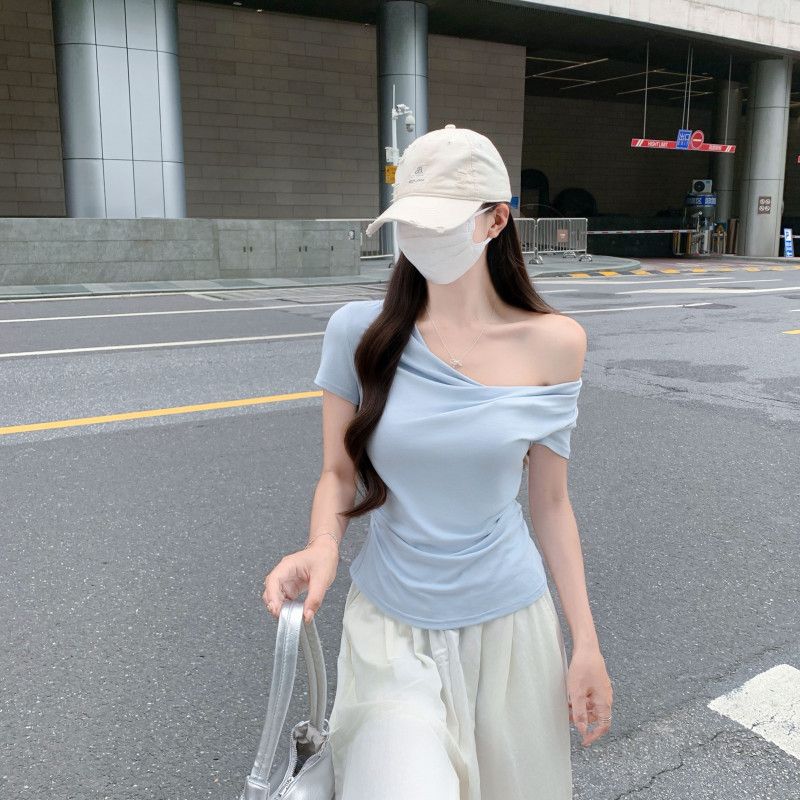 여자 여름 슬림핏 오프숄더 언발 반팔티 데일리 베이직 단색 티셔츠 여리여리 여친룩 D03112 - 상세 이미지 2