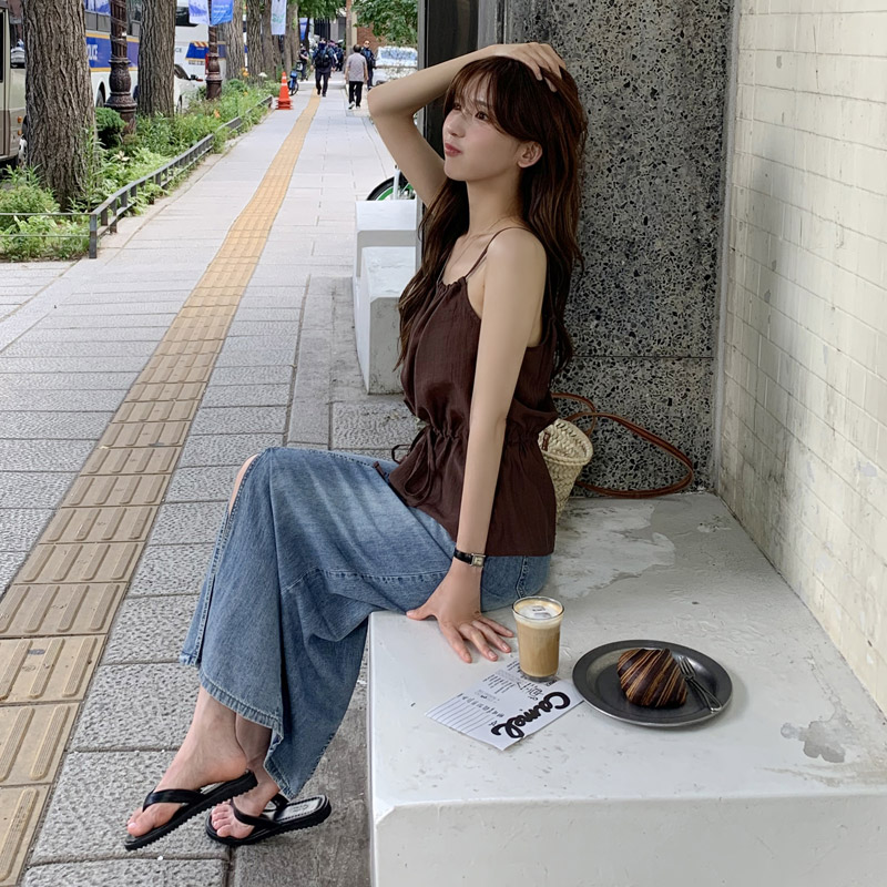 베론 스트링 셔링넥 실키 나시 블라우스 bs8316 - 상세 이미지 3