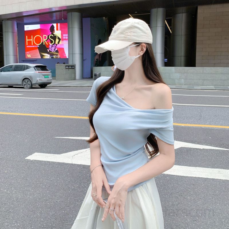 여자 여름 슬림핏 오프숄더 언발 반팔티 데일리 베이직 단색 티셔츠 여리여리 여친룩 D03112 - 상품 이미지