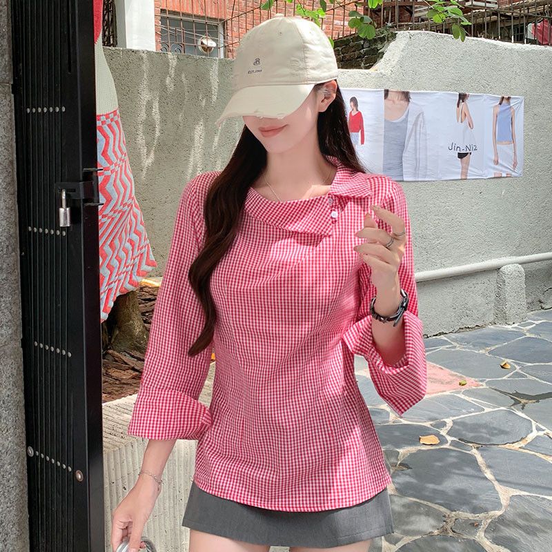 여자 루즈핏 체크 패턴 언발 사선넥 긴팔 셔츠 블라우스 봄 여름 데일리 유니크 여성 상의 D07428 - 상세 이미지 3