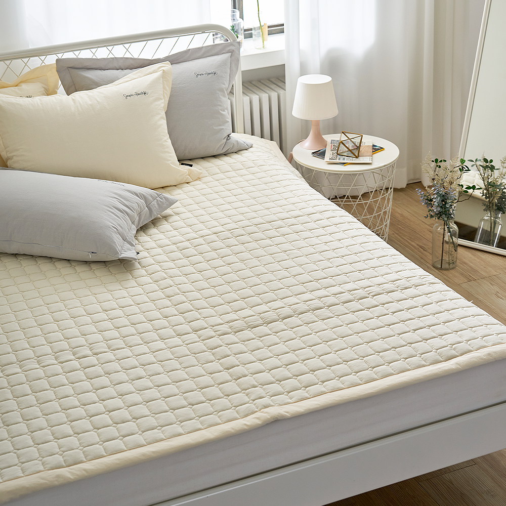 쿠에뜨 호텔식 하이엔드 고밀도 논슬립 고정밴드 심플 SS 침대패드