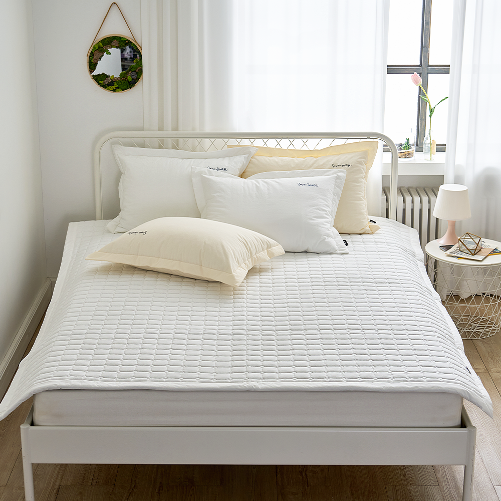 쿠에뜨 호텔식 하이엔드 고밀도 논슬립 고정밴드 심플 SS 침대패드