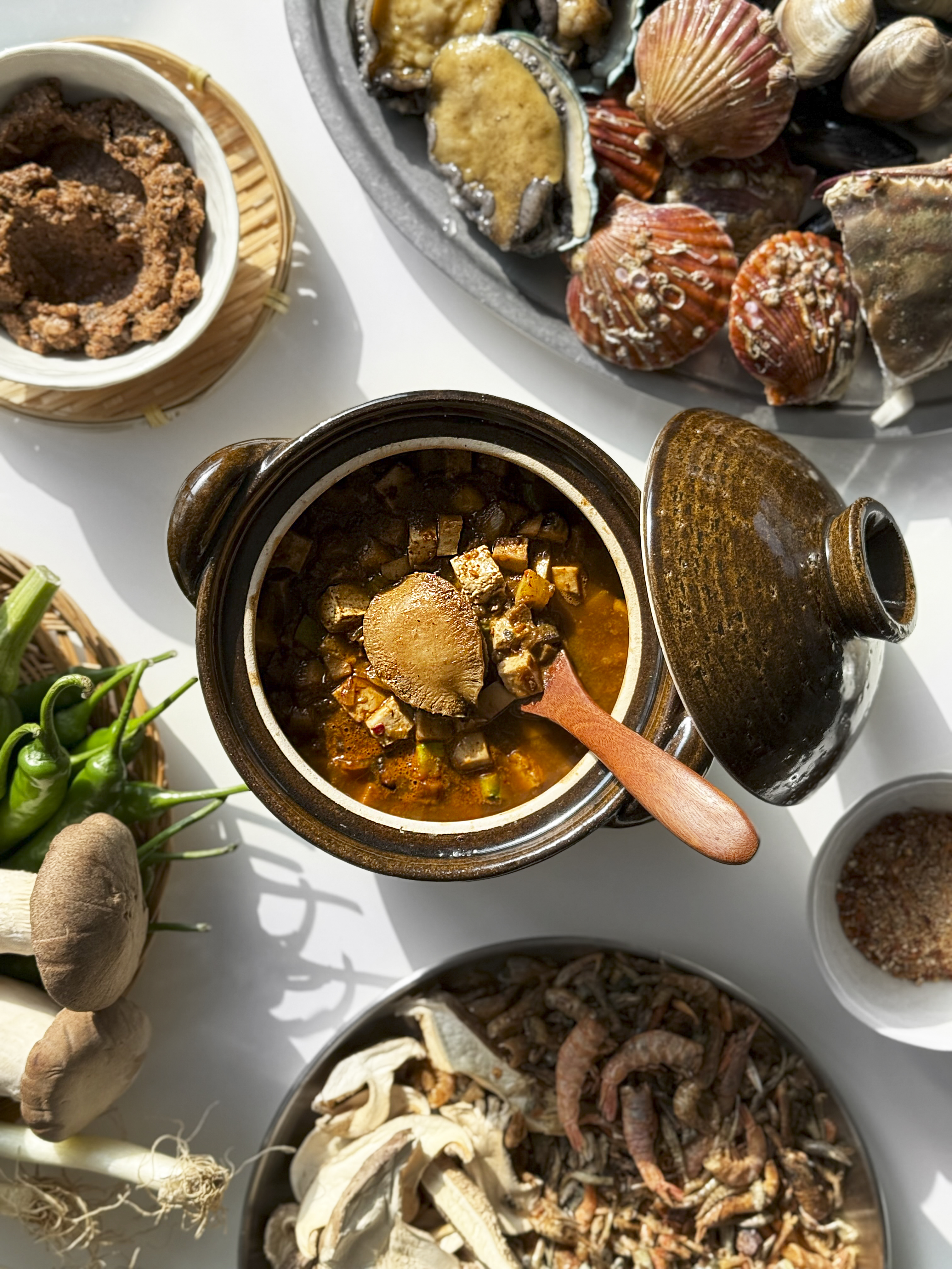 전복온담 통전복 해물 빡된장찌개 이미지 2