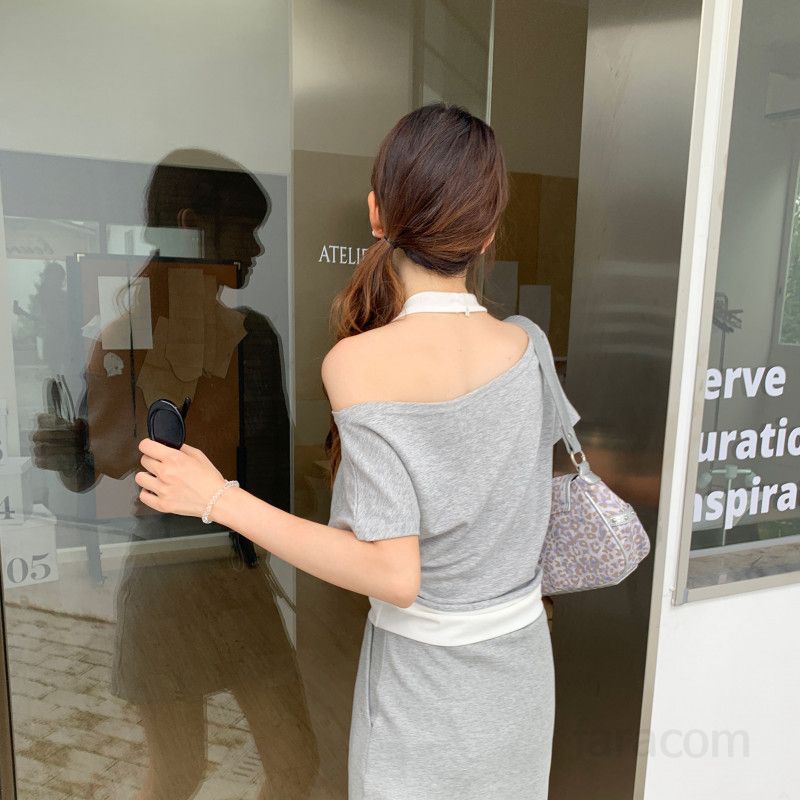 여자 여름 Y2K 스트릿 데일리룩 레터링 프린팅 오버핏 오프숄더 레이어드 홀터넥 나시 세트 면 반팔 티셔츠 DJ08108-1 - 상세 이미지 3