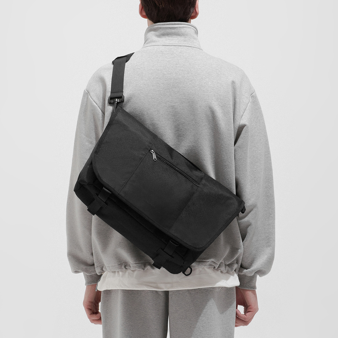 퀄팩 어센틱 메신저백 320 Authentic 슬링백 학생 크로스백