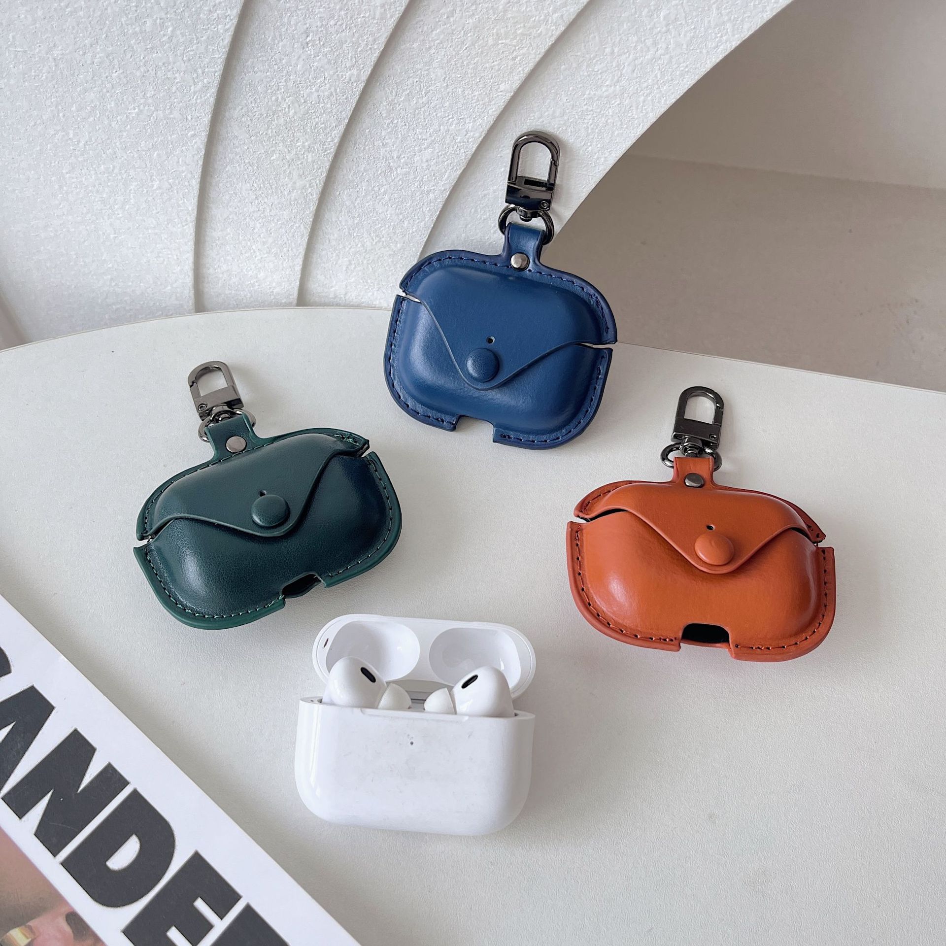 [프로덕트피알] 에어팟 레더 케이스 키링 6컬러 모델 선택 가죽 보호케이스 Airpods Hook Leather Case - 상세 이미지 4