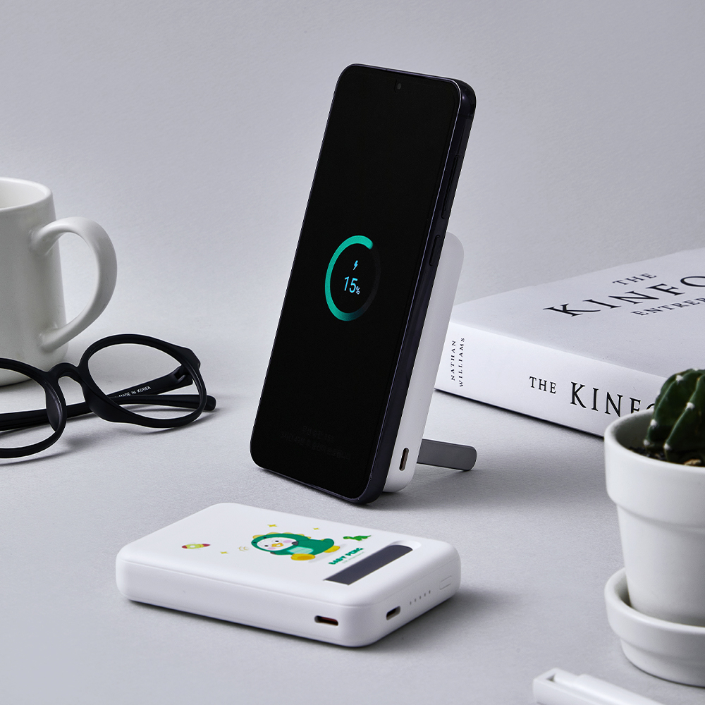 펭수 BP100L 무선 충전 맥세이프 보조배터리 Qi 15W 10000mAh 스탠드 거치 - 상세 이미지 2
