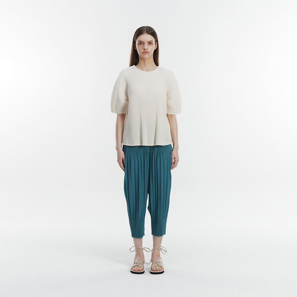 몽플리쎄 여성 뉴배기핏 플리츠 팬츠 (2colors) 주름옷 주름바지 플리츠바지 - 상품 이미지