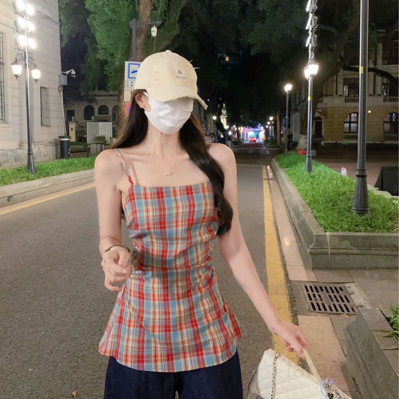여자 여름 체크 스퀘어넥 뷔스티에 끈나시 사이드 셔링 페플럼 슬림핏 Y2K 레트로 데일리 바캉스룩 B0895 - 상세 이미지 3