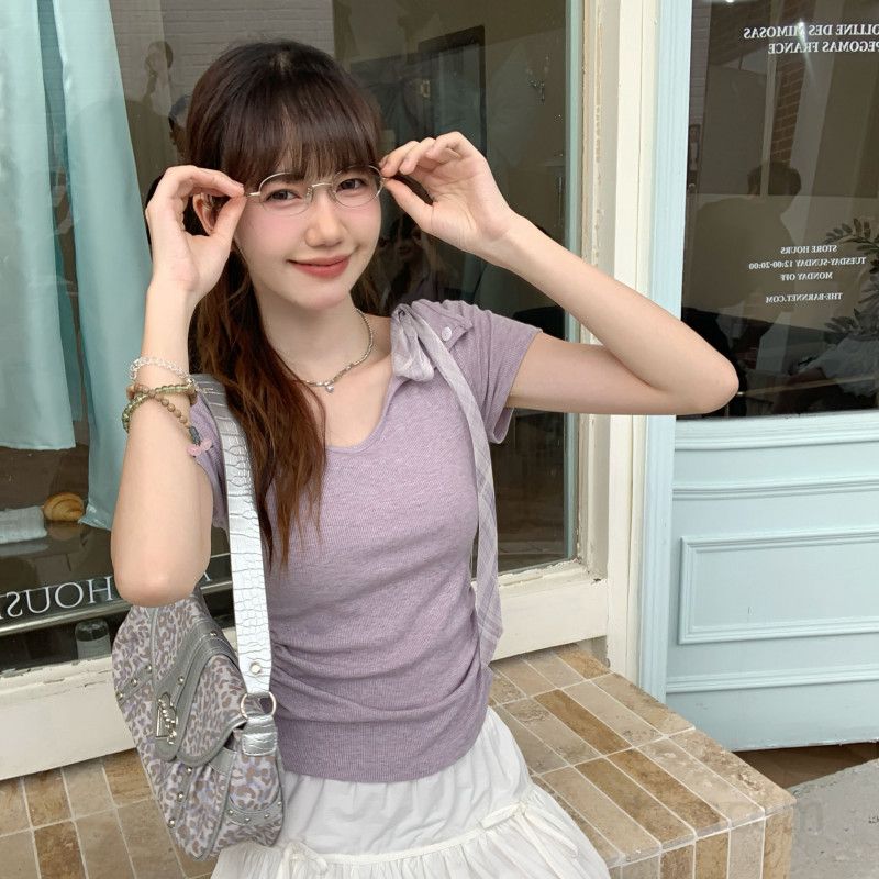 여자 여름 Y2K 페미닌 어깨 리본 스카프 포인트 언발란스 사선넥 쫀쫀한 골지 슬림핏 스판 반팔 티셔츠 D08123 - 메인 이미지