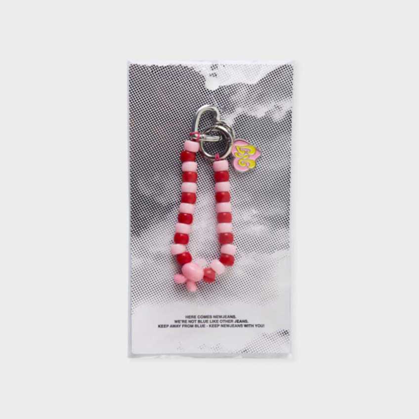 NewJeans Get Up Keyring — Red