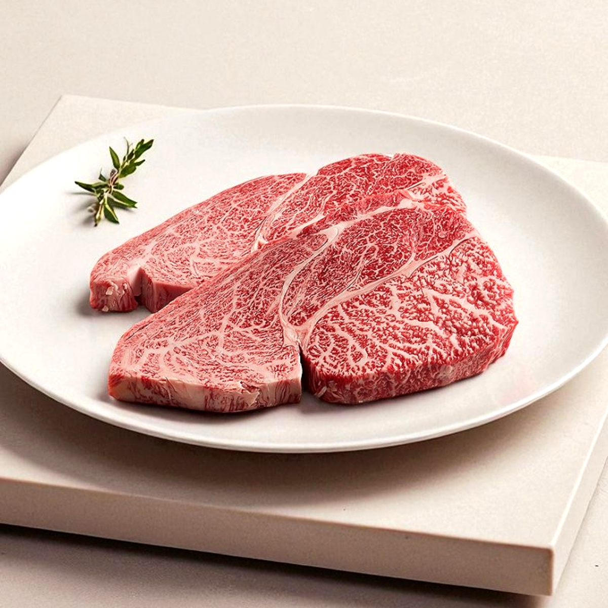 한우 1++ 꽃등심 300g 구이용 스테이크 소고기 정육