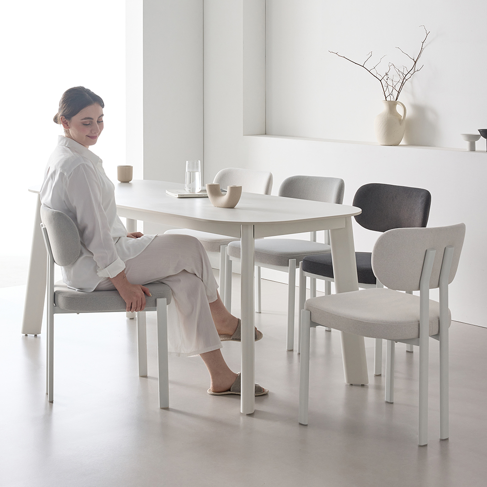 누벨 패브릭 카페 체어 다이닝 편한 식탁 의자