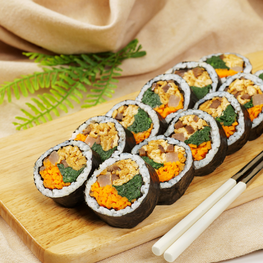 11시45분 비건 우엉유부 김밥 냉동도시락 220g - 상품 이미지