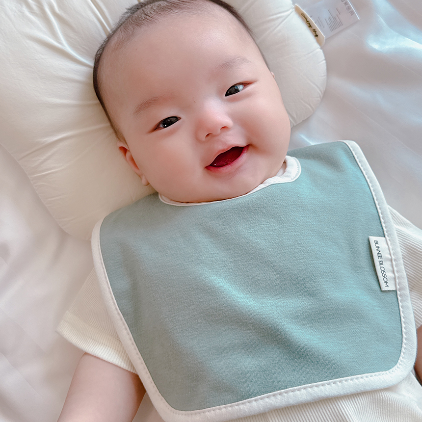 [바니블라썸] 여름롤링 턱받이 아기 빕 신생아 유아 이유식턱받이 국내제작 하늘무지