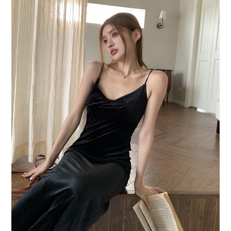여자 가을 겨울 벨벳 슬립 뷔스티에 롱원피스 슬림핏 브이넥 끈조절 파티룩 8274 - 상세 이미지 2