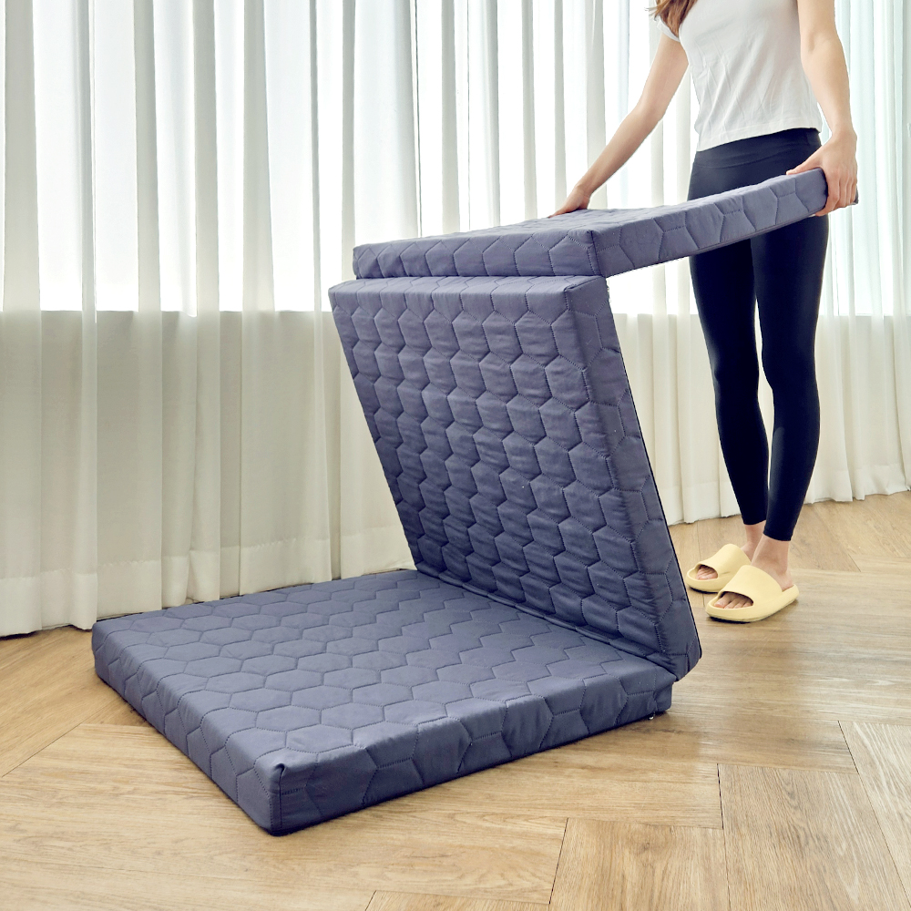 수면공학소 허리에좋은 단단한 3단 매트리스 바닥 수면매트 접이식 토퍼 차콜 9T MS