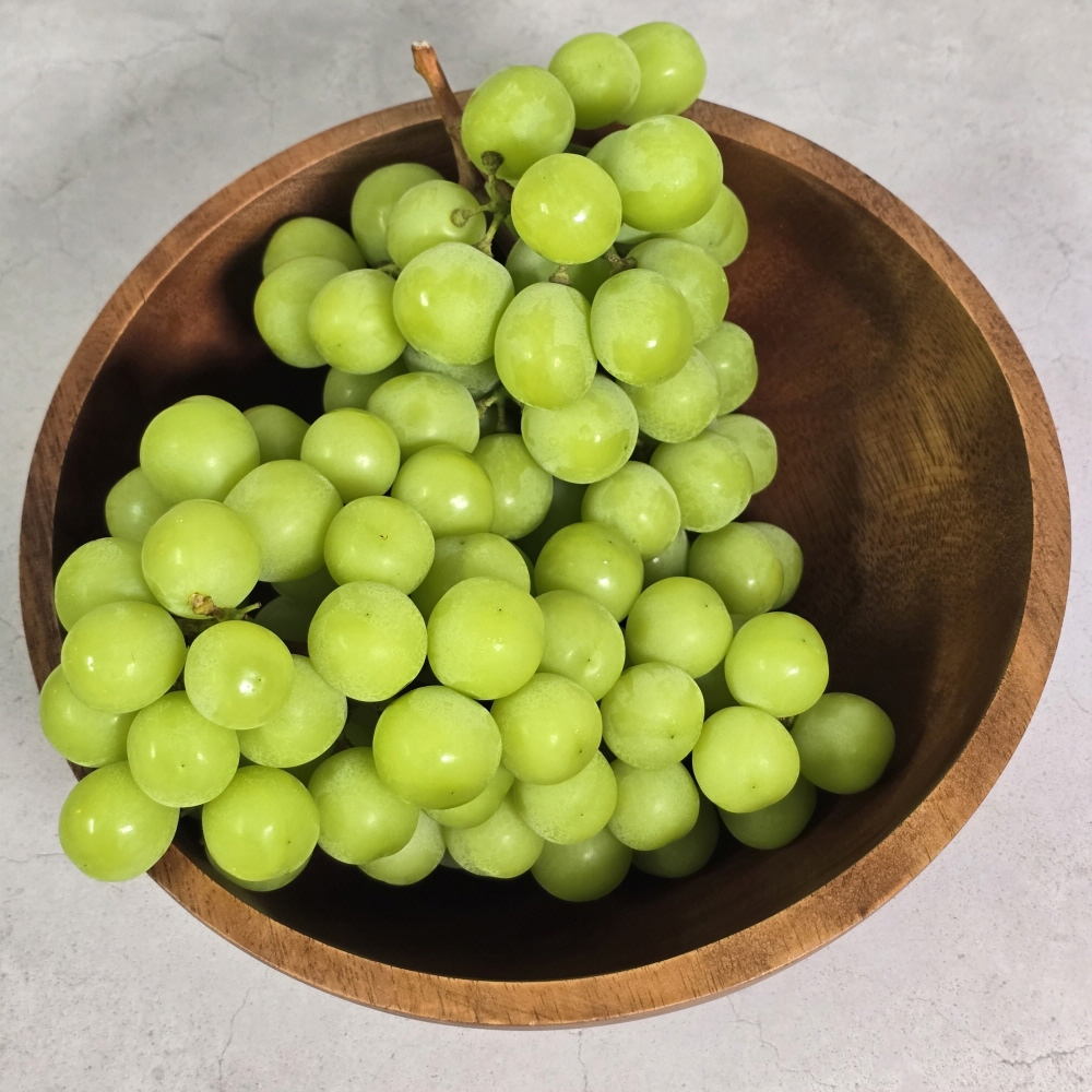 샤인머스켓 씨없는포도 고당도 15brix이상 탱글탱글 알찬 산지직송 대과 1.6kg - 상세 이미지 3