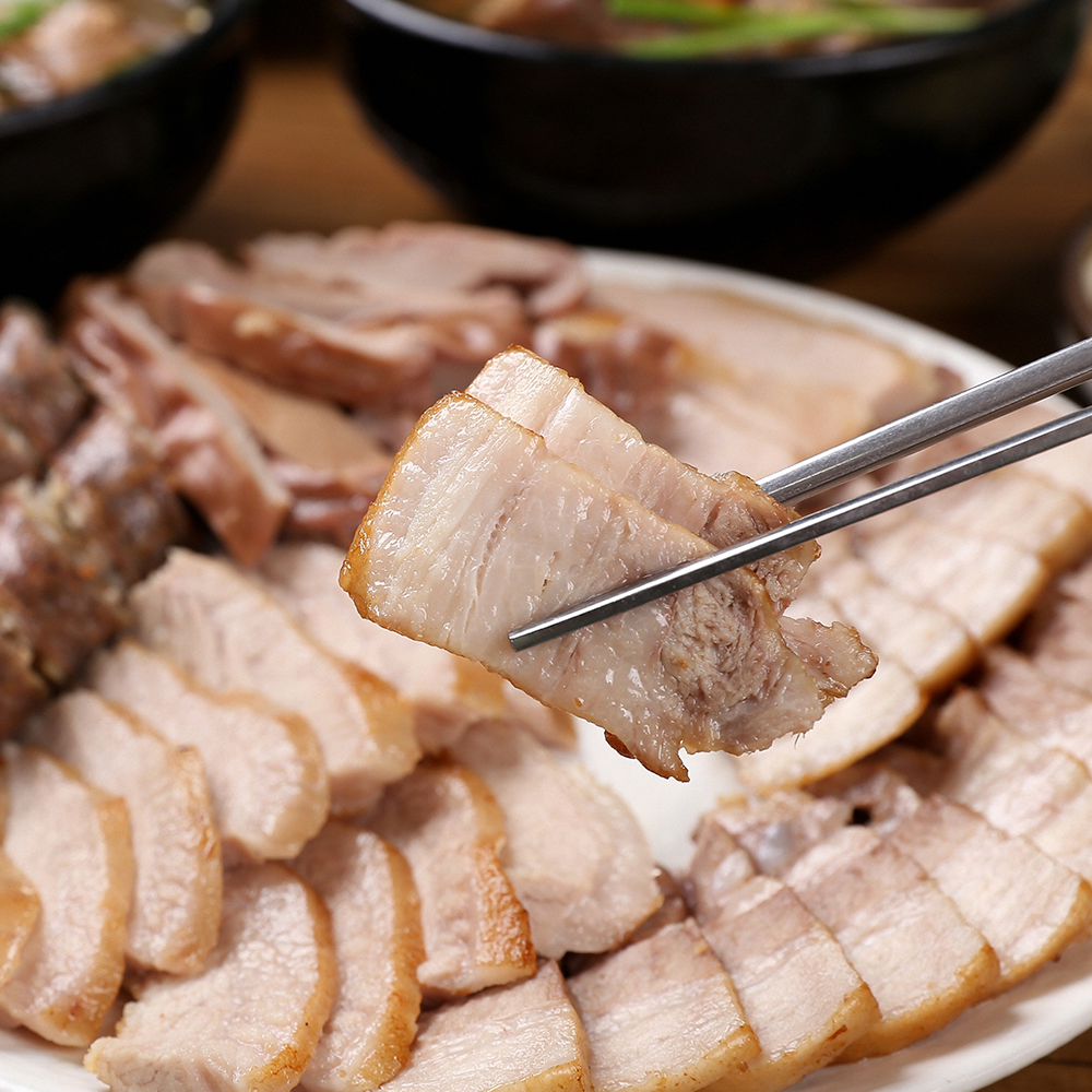한돈 앞다리살 보쌈 수육용 미박 전지 500g, 1개 - 상세 이미지 4