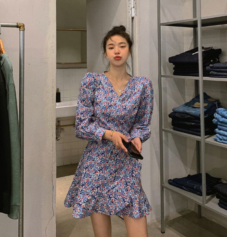 여자 레트로 플라워패턴 V넥 하이웨스트 긴팔 A라인 미니원피스 차분한 데일리 하객룩 봄 가을 4154 - 상세 이미지 4