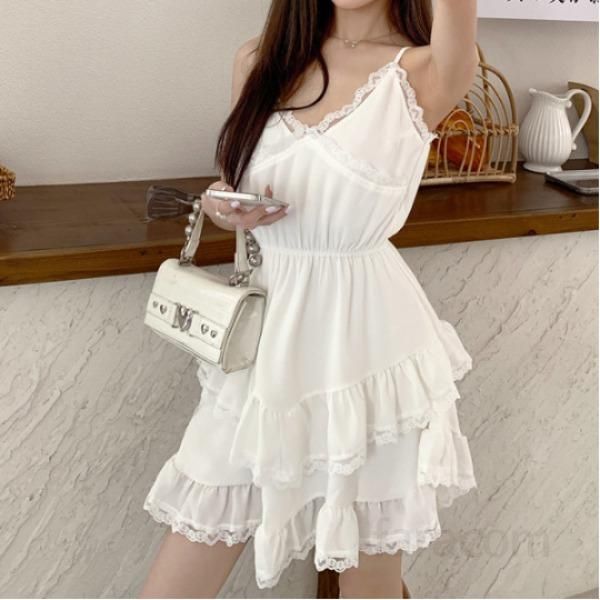여자 러블리 레이스 캉캉 프릴 V넥 민소매 미니 원피스 여름 데일리 데이트룩 슬림핏 고무줄 허리 밴딩 드레스 8239 - 상품 이미지