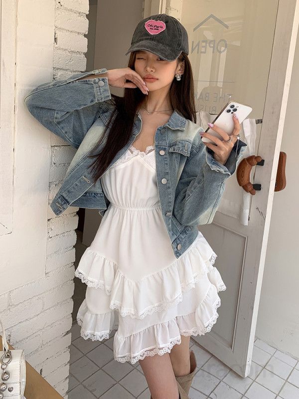 여자 러블리 레이스 캉캉 프릴 V넥 민소매 미니 원피스 여름 데일리 데이트룩 슬림핏 고무줄 허리 밴딩 드레스 8239 - 상세 이미지 3