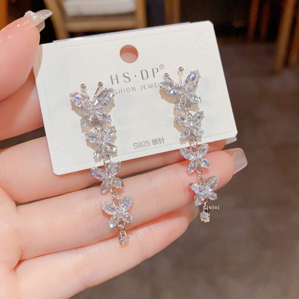 화려한 큐빅 나비 드롭 롱 줄귀걸이 14K 고급 이어링 - 상세 이미지 2