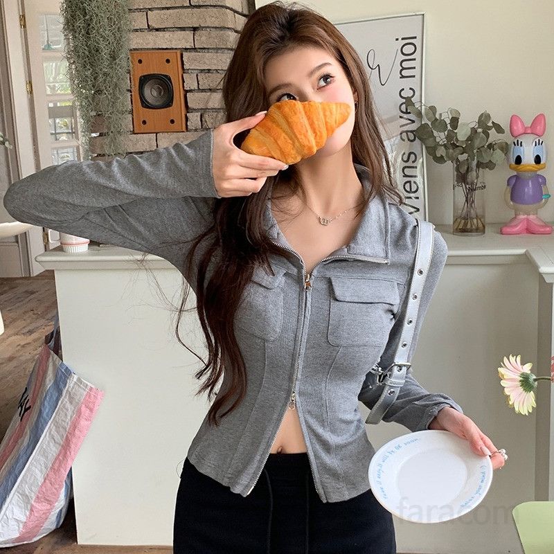 여자 폴로넥 크롭 집업 긴팔 티셔츠 슬림핏 골지 스판 데일리 간절기 포켓 카라 숏자켓 티 8235 - 상품 이미지