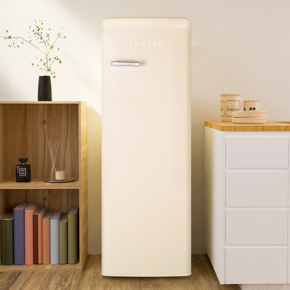 쿠잉 레트로 김치냉장고 REF-K150SC 스탠드형 소형 미니 작은 온도 냉장 냉동 겸용