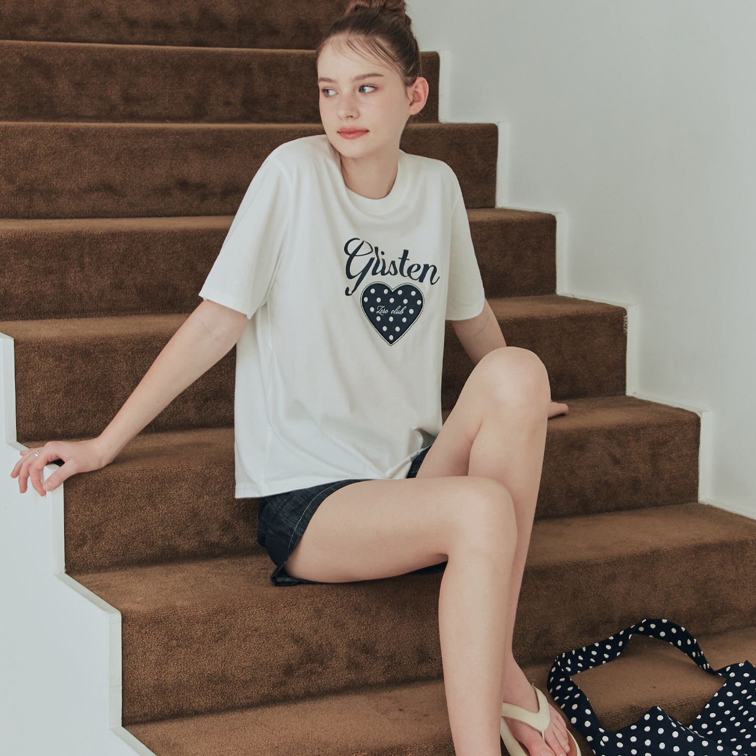 [제로스트릿][김지민 착용] 체리쉬 반팔 티셔츠 CHERISH SHORT SLEEVE T-SHIRT / WHITE 이미지 2