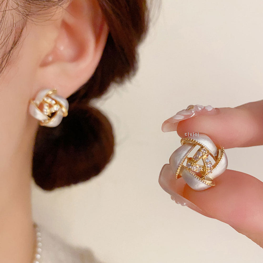 S925 우아한 14K 화이트 볼 귀걸이 은침 큐빅 포인트 이어링 - 상세 이미지 5