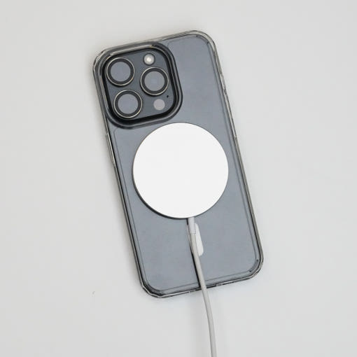 맥세이프 자력 테스트 비교 이미지