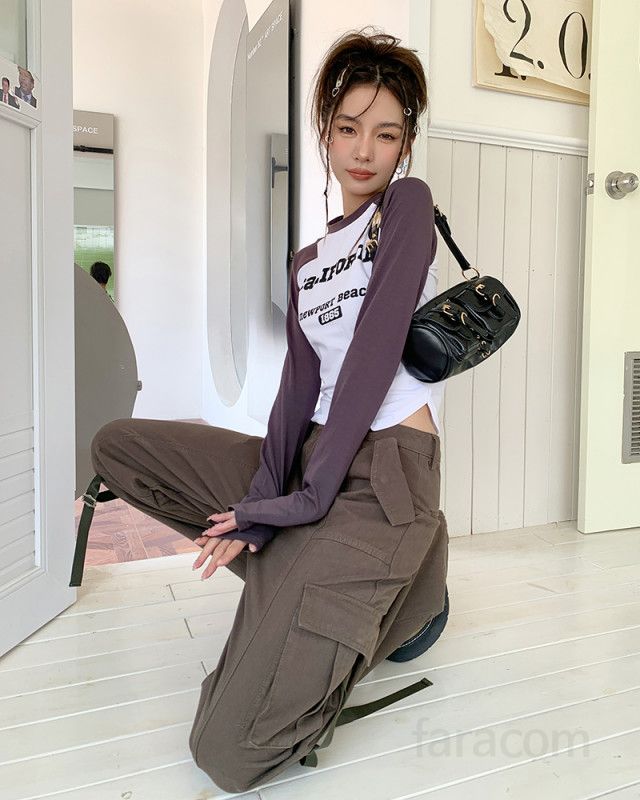 여자 봄 가을 Y2K 스트릿 레터링 나그랑 긴팔 크롭 티셔츠 슬림핏 돌핀라인 데일리룩 8016 - 상세 이미지 4