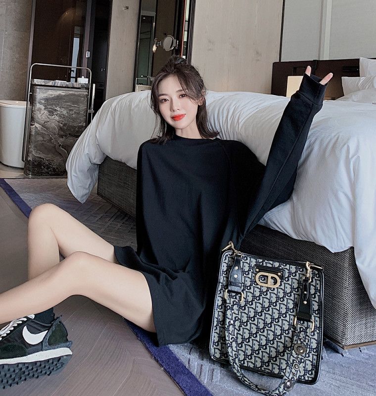 여자 봄 가을 오버핏 라운드넥 긴팔 롱티셔츠 박시핏 하의실종 데일리룩 미니원피스 면 맨투맨 3974 - 상세 이미지 2