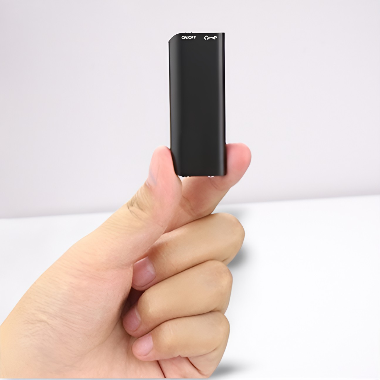 ARJ-AT300 초소형 녹음기 슬림 휴대용 8GB 5.2cm 차량용 녹취용 강의용 - 상품 이미지