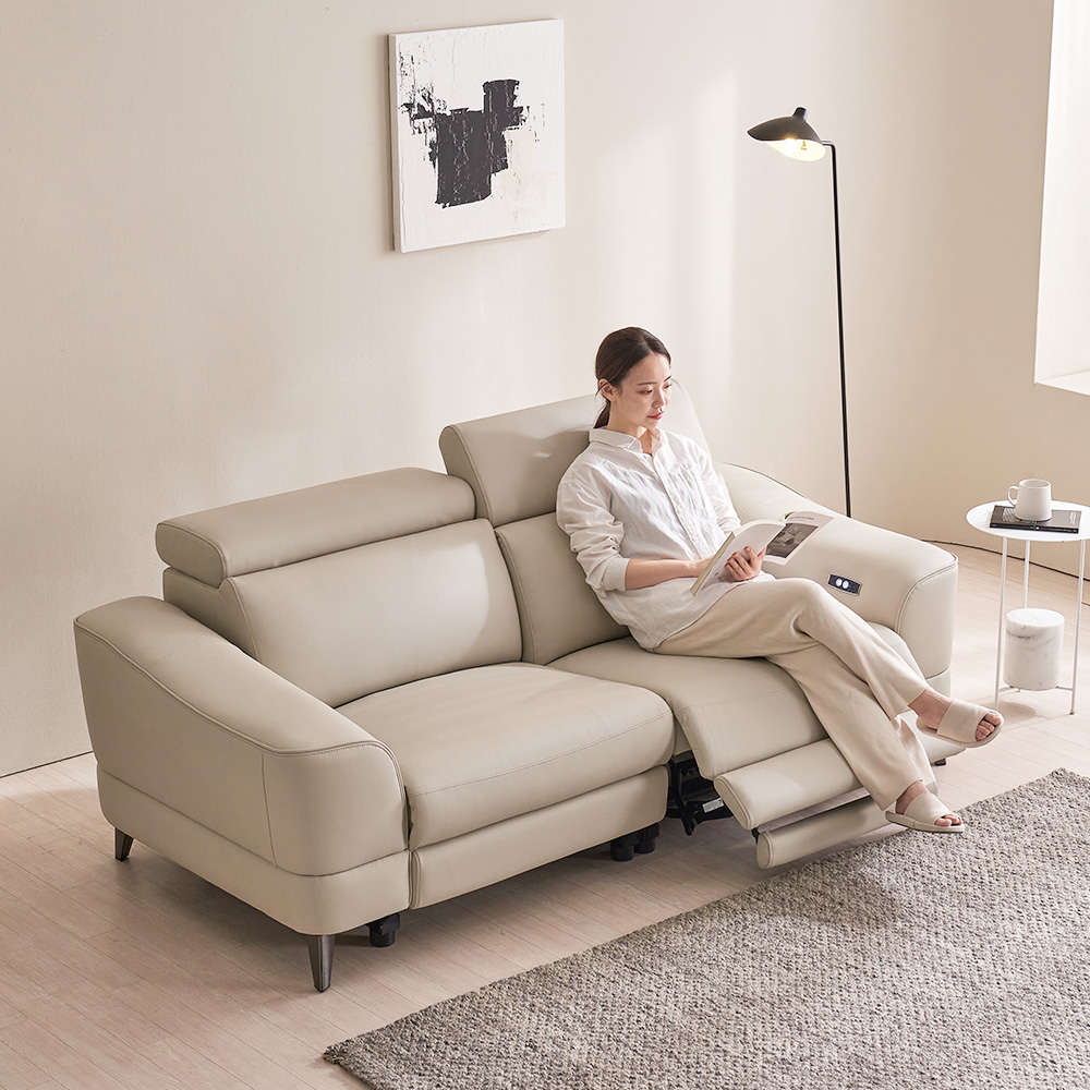 장인가구 파테르 제로월 양방향 전동 가죽 리클라이너 소파 스툴미포함, 아이보리, 3인용