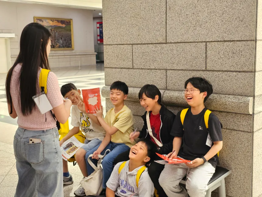 [초등교사자격] 용산 전쟁기념관 초등 역사 전쟁사 체험 주말 방학 특강 서울 어린이 역사체험학습 도슨트 해설 수업 by 티처투어 - 상세 이미지 5