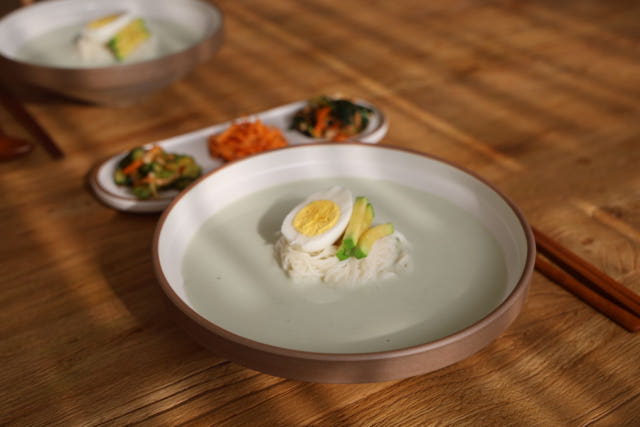 콩쿡맘 좋은콩식품 검은콩국 콩물 업소용 콩국 서리태 콩물 대용량 검은콩 콩국수 콩국물 식당 430ml, 6개