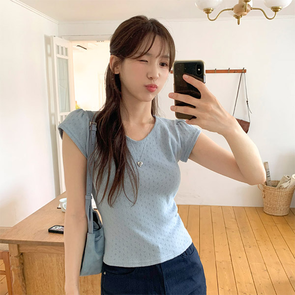 소미엘 여리핏 펀칭 세미크롭 반팔 티셔츠 ts4650 - 상품 이미지