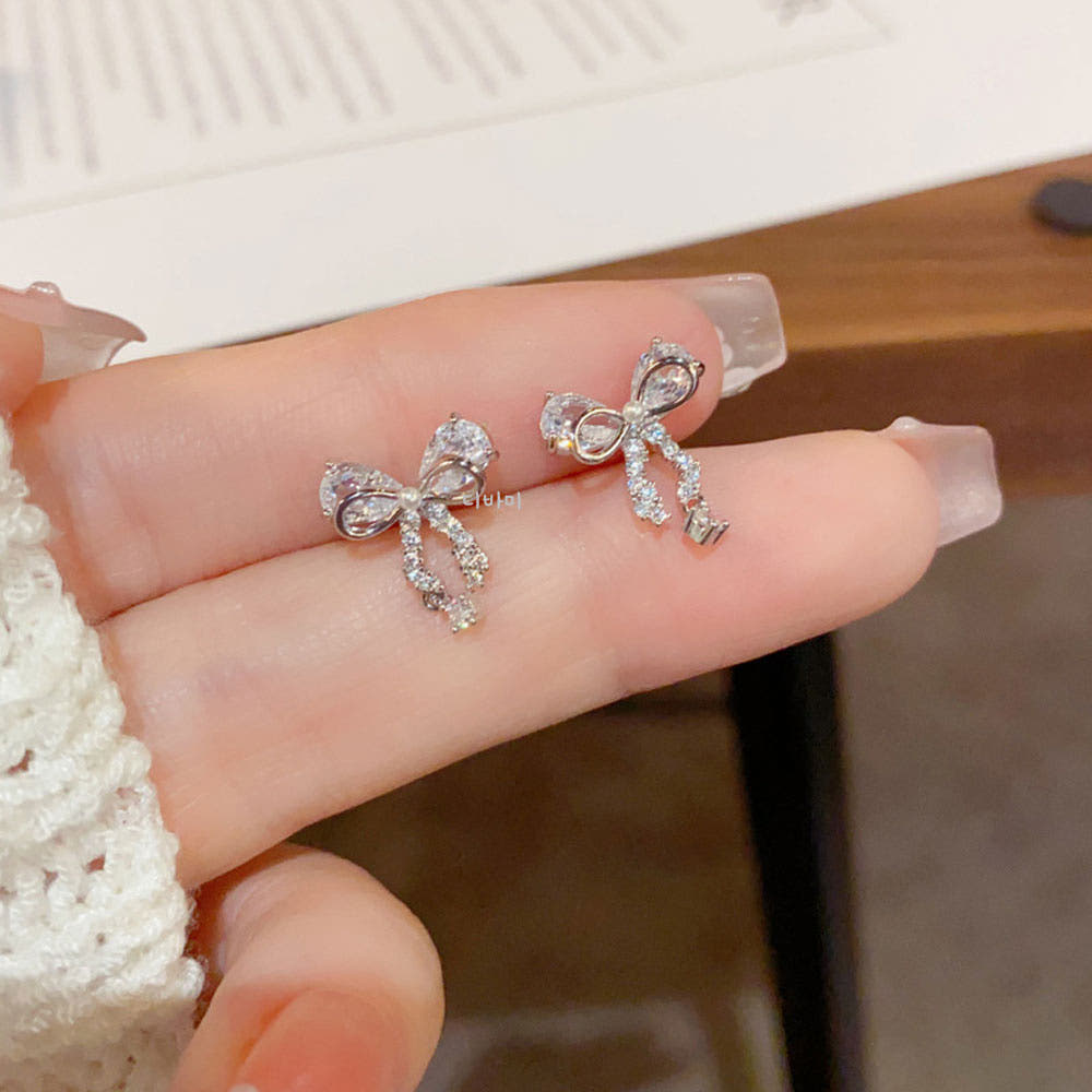 S925 큐빅 14K 리본귀걸이 고급스러운 스터드 은침 데일리 이어링 - 상세 이미지 4