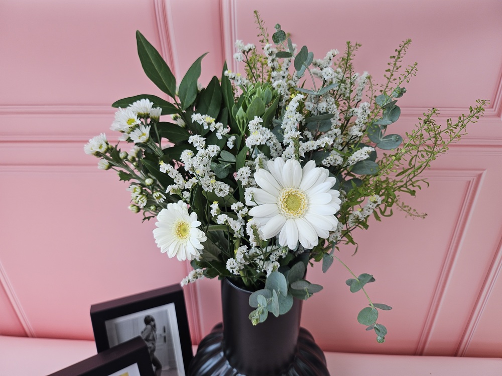 유스풀몰 녹차라떼 한다발 그리너리 꽃 생화 택배 꽃배달 싼곳 솔직 후기 | 실사용자 리뷰 분석 - 대표 이미지