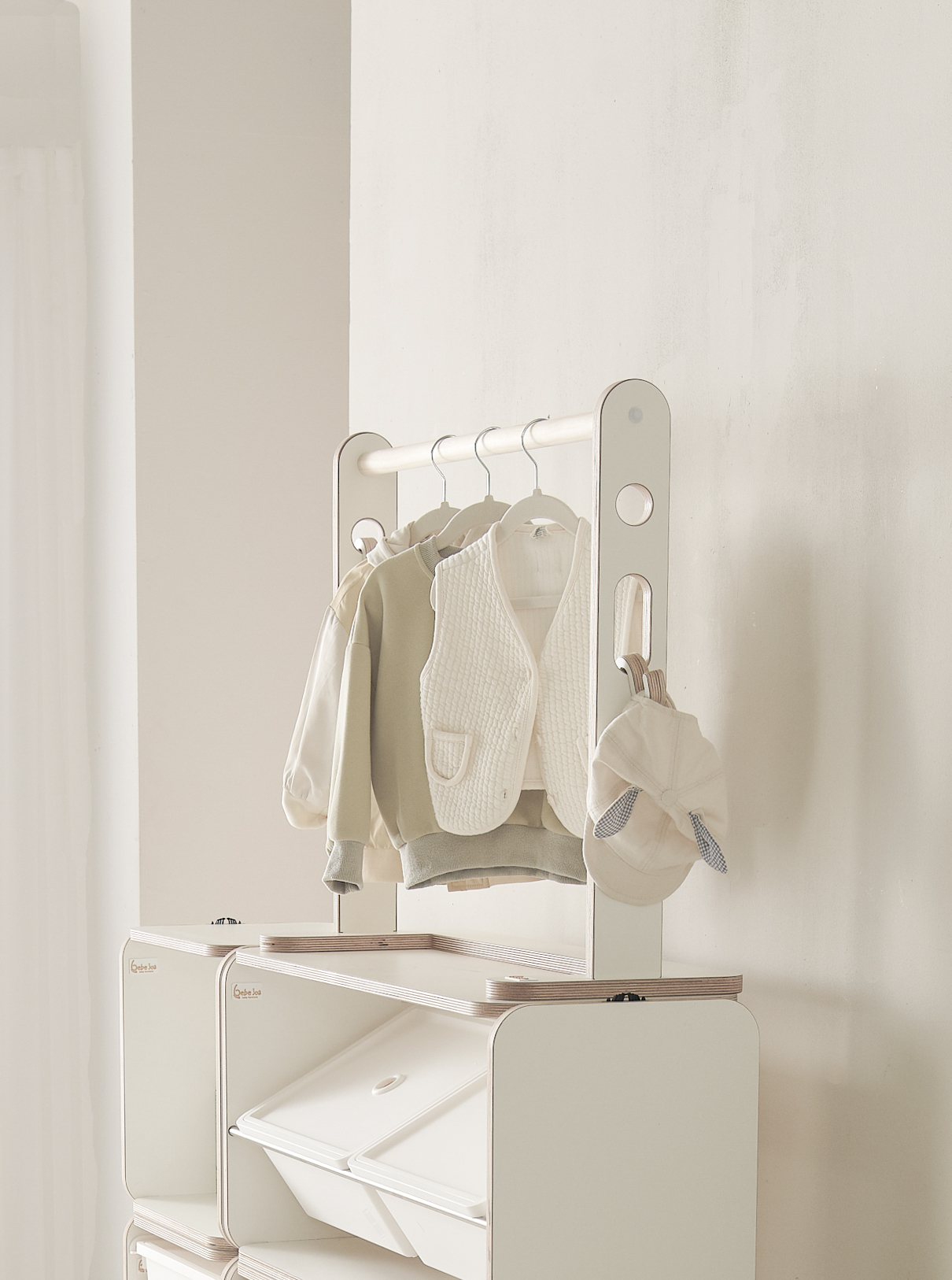 베베조아 돈워리 아기 옷 유아 행거