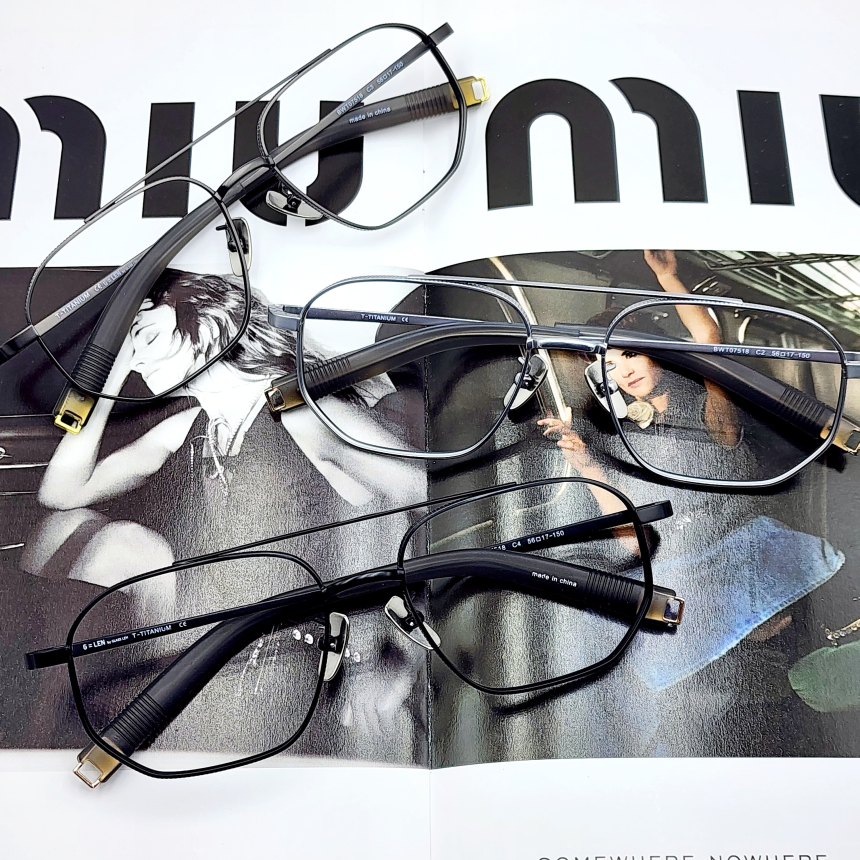 가벼운 티타늄안경테 명품 남자 여자 패션 빅사이즈 투브릿지 보잉 사각 블루라이트차단 안경
