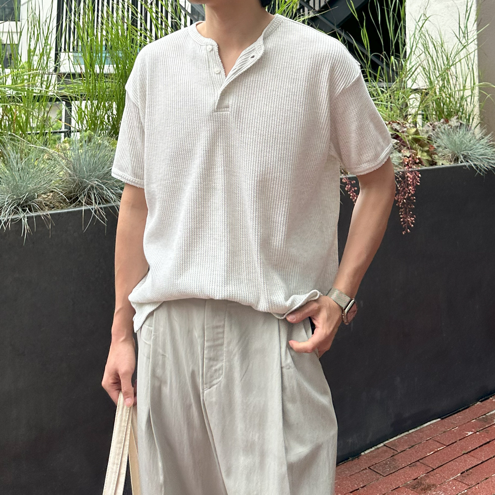 머슬핏 반팔 오버핏 여름 헨리넥 티셔츠 남자 반팔티 - 상품 이미지