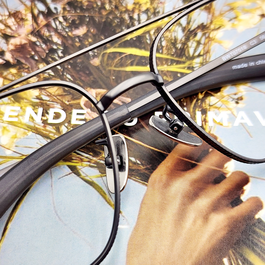 가벼운 티타늄안경테 명품 남자 여자 패션 빅사이즈 투브릿지 보잉 사각 블루라이트차단 안경